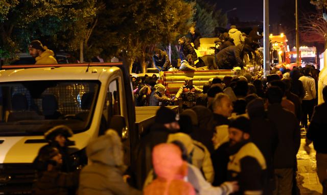 土耳其两次强震多地受损 韩企解囊助力灾区救援工作