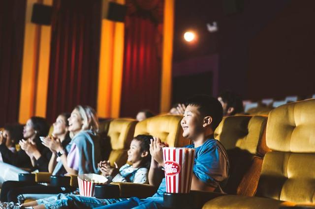 About 70% of S. Korean teenage moviegoers visit theaters twice every month: survey