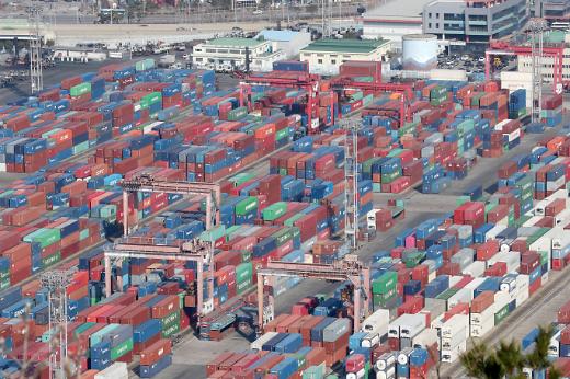 韩国1月中小企业出口同比减少17.4%连降五月