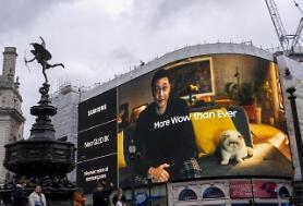 Samsung promotes new 8K TV at Londons iconic square Piccadilly Circus