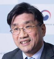 기정학(技政學) 패권 시대, 전략기술 내재화는 필수