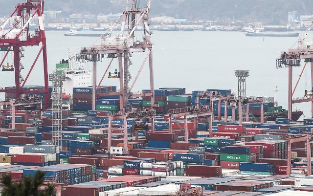 今月1～20日の韓国輸出17%減少…13ヵ月連続の貿易赤字の見込み