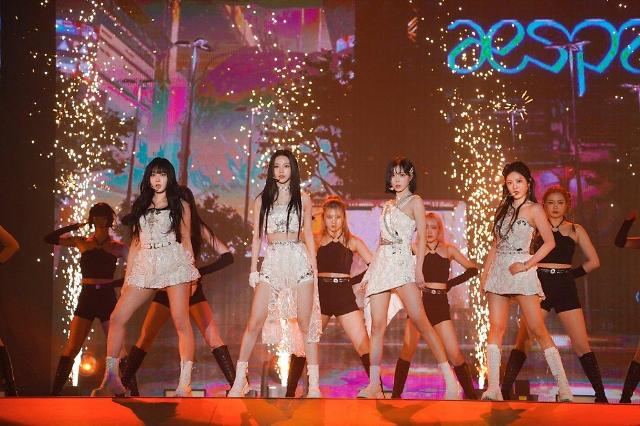韩四代女团专辑巡演势不可挡 成功登顶吸引全球人气