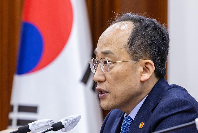 韓日財務長官会議、7年ぶりに再開···秋慶鎬副首相「来月初めに公式会談」