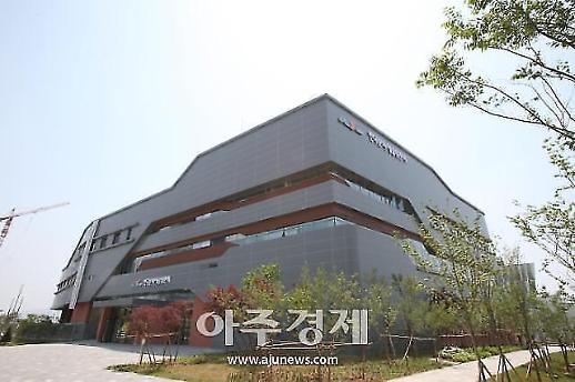 ​한국문화예술위원회, 2023년 문학분야 신진작가 홍보 지원