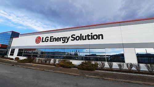 LG Energy Solution củng cố chuỗi cung ứng lithium với các nhà khai thác khoáng sản Bắc Mỹ
