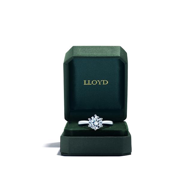 이랜드그룹 주얼리 전문 브랜드 로이드가 랩그로운 다이아몬드로 만든 웨딩 반지 