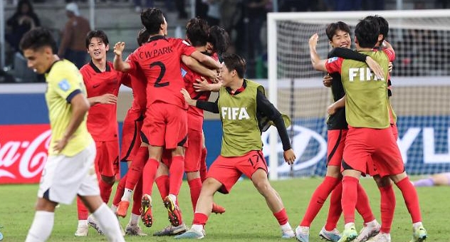 한국, 에콰도르에 3-2 승리…월드컵 8강 진출