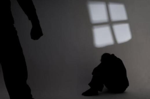 大学居然还有校园暴力? 韩三成大学生曾亲眼目睹过校园暴力