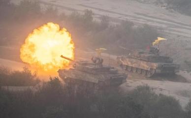 [포토] 화염 내뿜는 K2전차