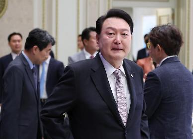 尹대통령, 대규모 차관 인사 가능성...청문회 부담 줄인 사실상 개각