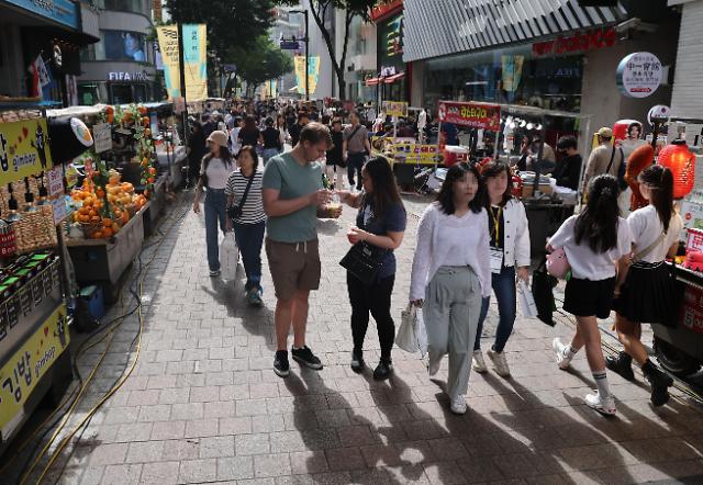 韩旅游复苏围猎外国人 景点欺客宰客事件频发 