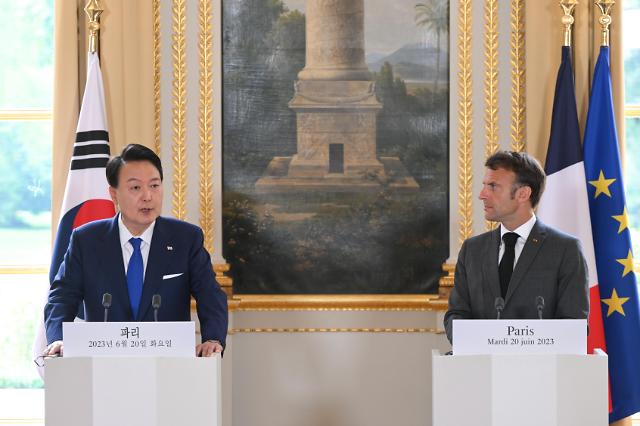 韩法首脑在巴黎举行会谈 发表联合新闻公报