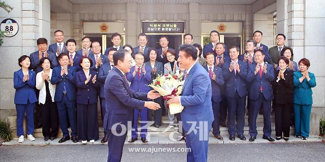 대구시의회는 7월 3일, 전체 의원이 참석한 가운데 새롭게 대구시의회로 편입하는 박창석 의원을 환영했다. (사진=대구시의회) 