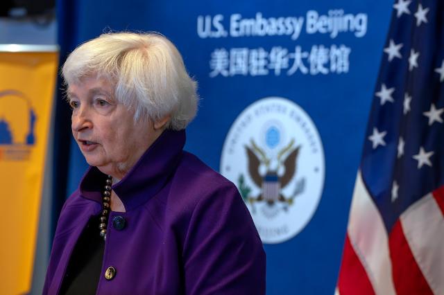 Treasury Secretary Janet Yellen speaks during a news conference at the US Embassy in Beijing Sunday July 9 2023 AP PhotoMark Schiefelbein2023-07-09 104023
저작권자 ⓒ 1980-2023 ㈜연합뉴스 무단 전재 재배포 금지Copyright 2023 The Associated Press All rights reserved