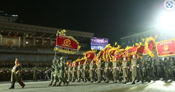 북한이 건군절인민군 창건일 75주년인 2023년 2월 8일 평양 김일성광장에서 열병식을 개최했다고 조선중앙통신이 보도했다사진연합뉴스