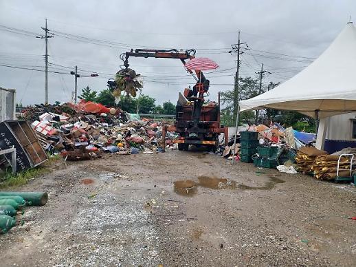 [기획] 수마가 할퀴고 간 충남 ··· 각종 쓰레기 산더미
