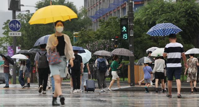 호우주의보 발효 중인 서울
    서울연합뉴스 