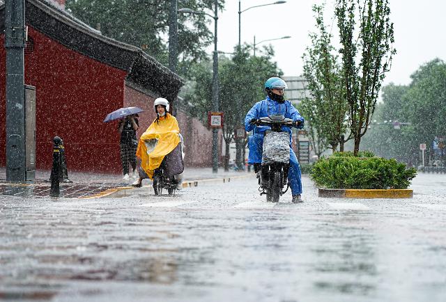 230730 -- BEIJING July 30 2023 Xinhua -- People ride scooters on a street amid the rain in Beijing capital of China July 30 2023
  Impacted by Typhoon Doksuri the fifth typhoon of this year heavy rainfall has hit north China regions including Beijing Hebei and Shandong XinhuaChen Zhonghao2023-07-30 212901
저작권자 ⓒ 1980-2023 ㈜연합뉴스 무단 전재 재배포 금지Xinhua News AgencyAll Rights Reserved