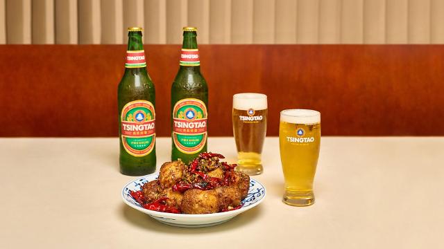 비어케이가 수입 유통하는 글로벌 프리미엄 맥주 칭따오TSINGTAO는 브랜드 론칭 120주년을 기념해 국내 유명 레스토랑과 협업을 진행하고 있다 사진비어케이
