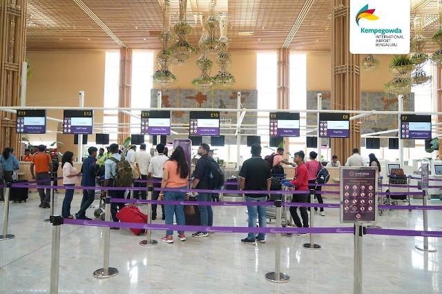 켐페고우다 국제공항 사진벵갈루루 인터내셔널 에어포트 페이스북