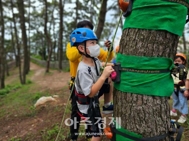 2023 생생문화재 ‘동백자연미술학교’ 모습사진서천군