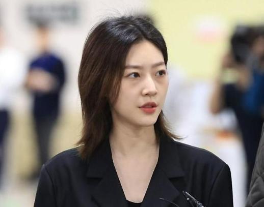 ​[단독] 김새론 논란에 미개봉...영화 투자사-제작사 투자금 반환 소송戰
