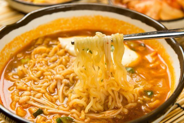 Exports of S. Korean instant noodles Ramyeon surpass $520 mln in 2023