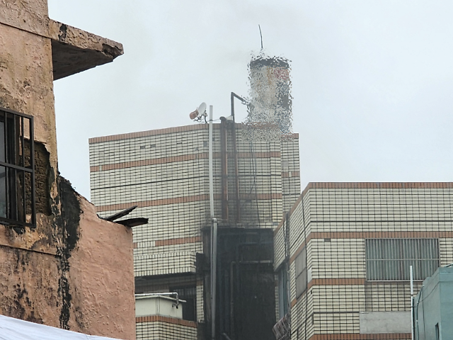 부산 동구 좌천동 소재 목욕탕 건물에서 화재와 폭발이 일어나 21명이 부상을 입는 사고가 발생했다 사진손충남 기자