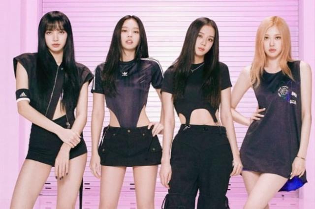 오는 1617일 서울 구로구 고척스카이돔에서 월드 투어 콘서트 본 핑크Born Pink를 여는 걸그룹 블랙핑크사진YG PLUS