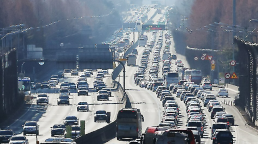 8월 車보험 손해율 손익분기점 80% 넘겨…하계 휴가철 사고↑ 영향