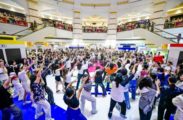 중국 상하이 쇼핑몰 글로벌 하버에서 진행된 ‘K-관광 로드쇼’ 행사 모습 사진브랜드엑스코퍼레이션