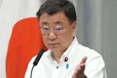 日 한·중·일 정상회의 지지…3국 협력 논의 의미 있어