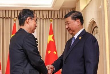한 총리, 尹대통령에 시진핑 회담 결과 보고…각급 셔틀외교 확대 논의