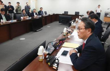 ​내년 건보료율 7.09%, 역대 세 번째 동결···국민부담 고려