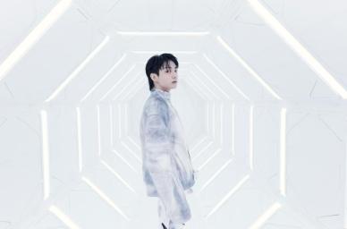 방탄소년단 정국, 두번째 솔로곡 3D도 통했다…글로벌 차트 휩쓸어