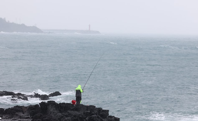 七成济州岛民赞成引入“钓鱼许可制” 以保护济州海域