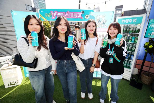 KT 대학 축제 컨셉의 팝업 ‘Y캠퍼스 대동제’ 운영 사진KT