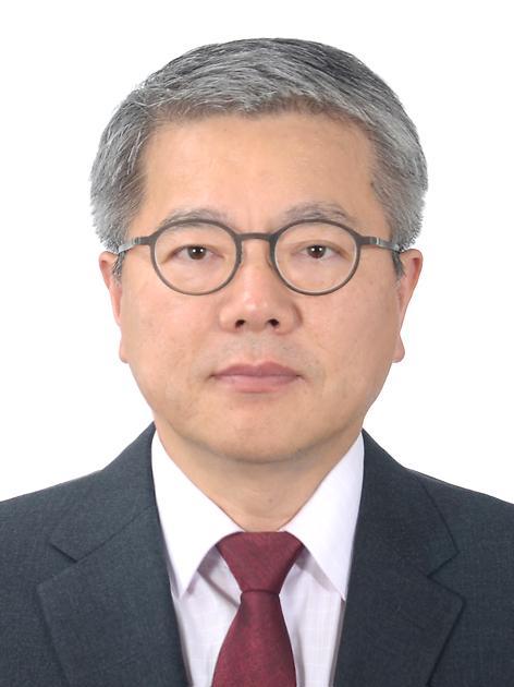 김용하 교수