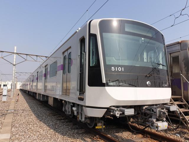 서울 지하철 458호선 교체사업에 따라 우진산전 다원시스 현대로템 등 국내 전동차 공급 3사간의 각축전이 예상되고 있다  
