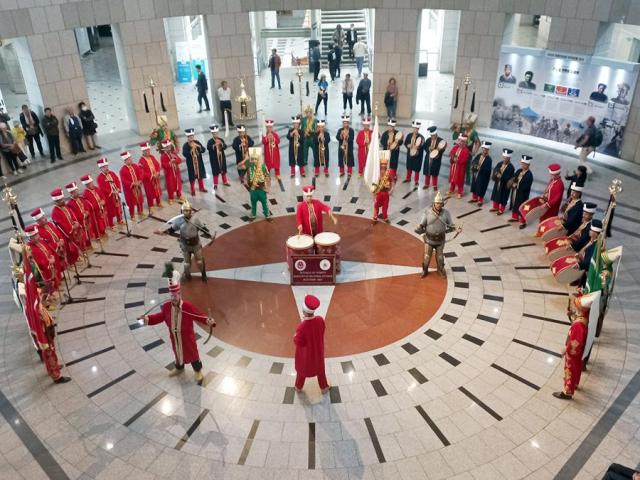 Turkish Army band performs Korean folk song Arirang in Seouls central district