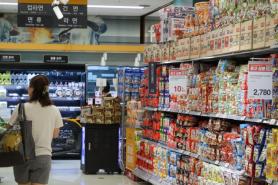 Giá cả sinh hoạt tại Hàn Quốc biến đổi như thế nào trong 50 năm qua?…Mỳ ăn liền ↑8 lần·Rượu soju ↑14 lần