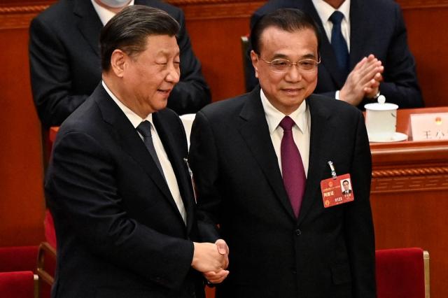 시진핑 중국 국가주석왼쪽과 리커창 전 총리 사진AFP 연합뉴스