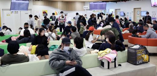 调查：韩国小学生流感患者一周内暴增58%