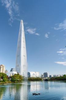 ​[한지연의 B스토리]시그니엘, 가장 높은 곳에서 인간의 욕망을 자극하다