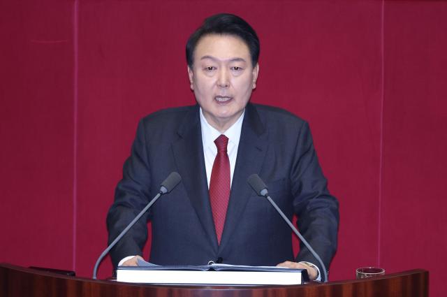 尹大統領の支持率36.8%···2週連続の上昇傾向