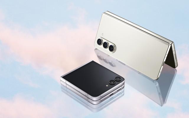 Samsung Galaxy Z Flip5 và Z Fold5 ẢnhSamsung Electronics