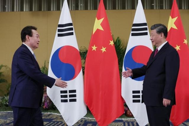 韓中日首脳、1年ぶりにAPEC集結···3か国首脳会談実現可能か