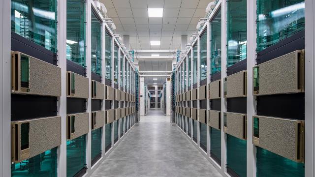슈퍼컴퓨터 세종이 구축된 각 세종 데이터센터 서버실 사진네이버클라우드