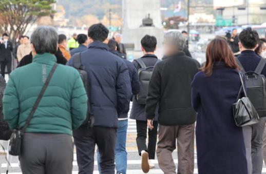 调查：韩八成上班族准备离职跳槽